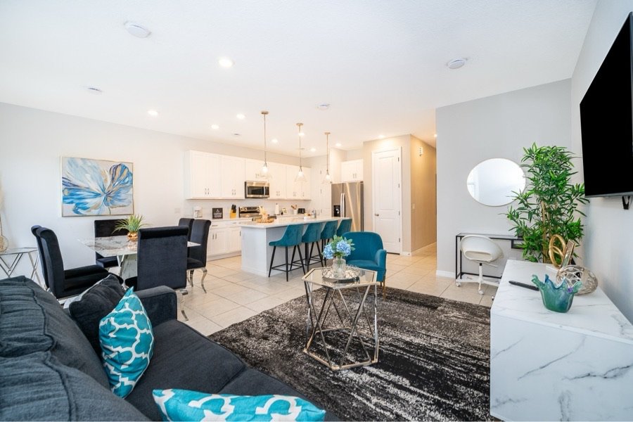 1013 Plantation Lane - 1 property image