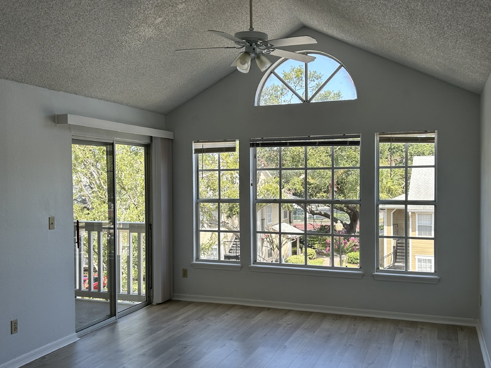 1055 S. Hiawassee Road - 2035 property image